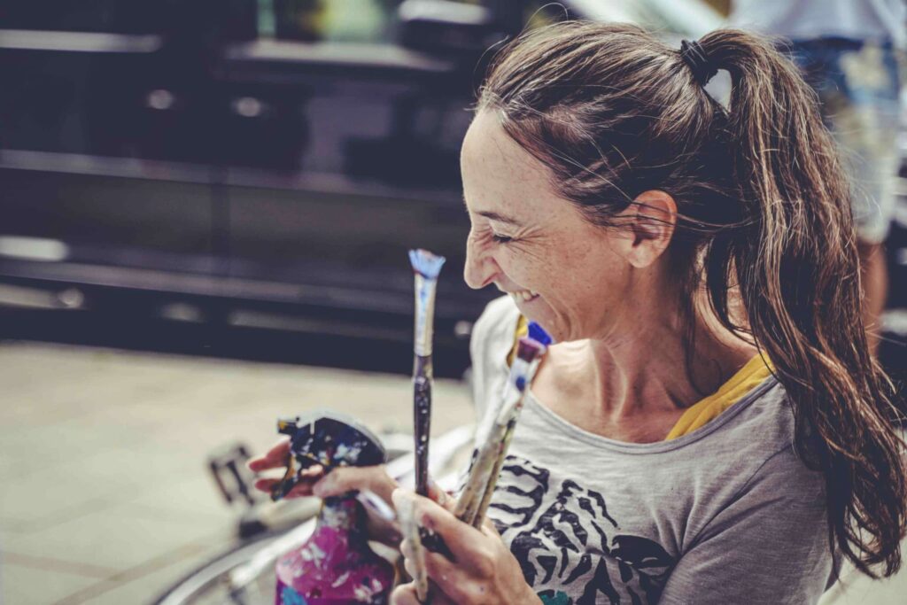 Aus Grau wird Bunt - Farbe für Verteilerkästen