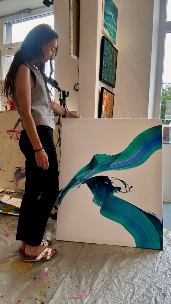 Abstrake Kunst von Claudia Botz in Arbeit